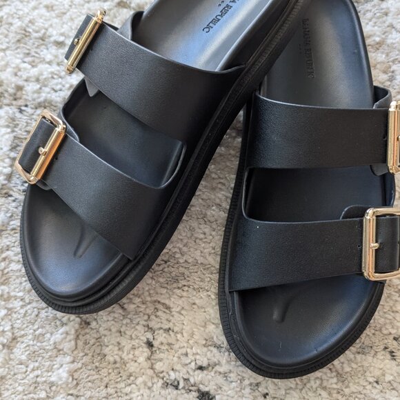 Banana Republic Vegan Leather Black & Gold Slide Sandals - Picture 2 of 7